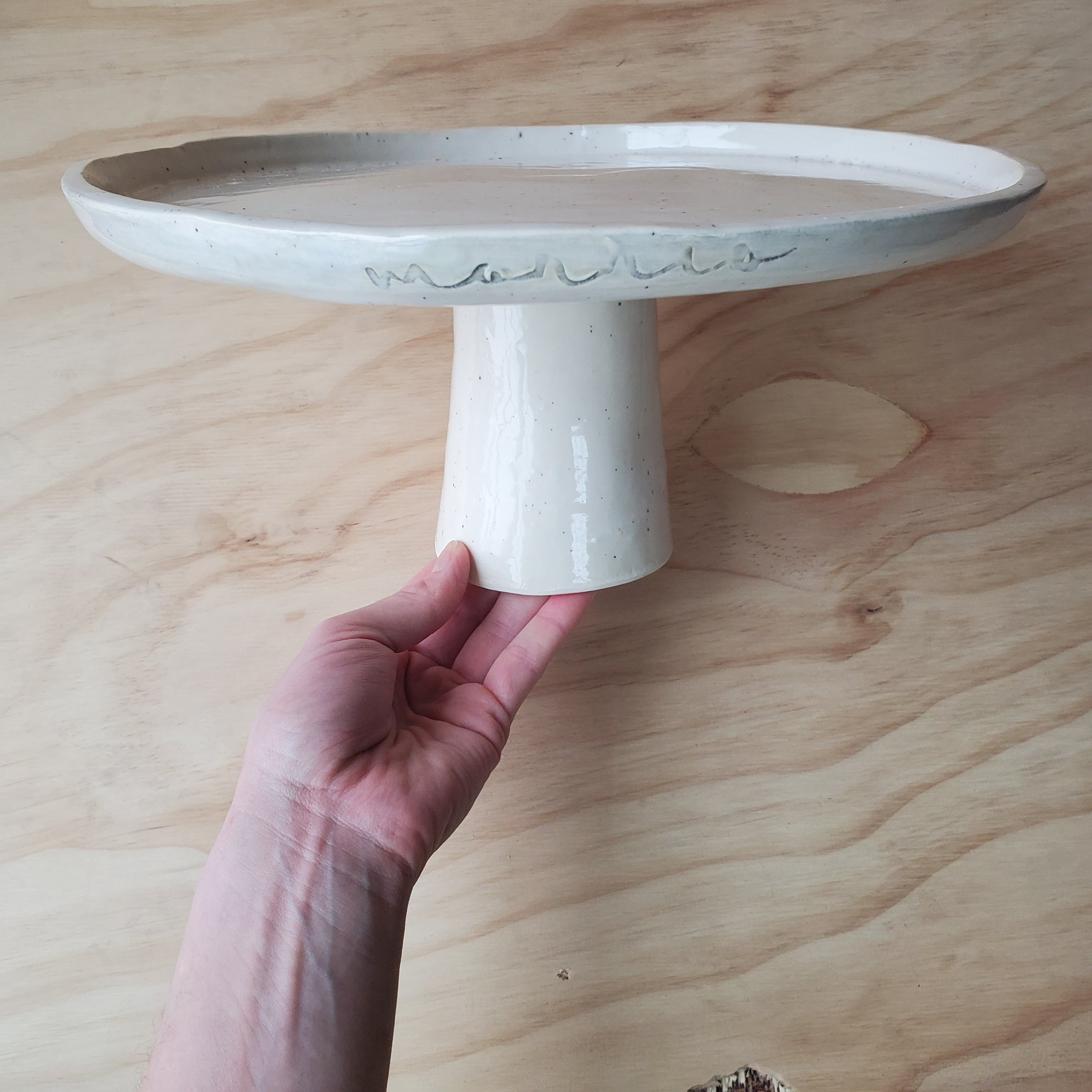 Handmade Ceramic Cake Stand - Elegant Design – L'atticoshop